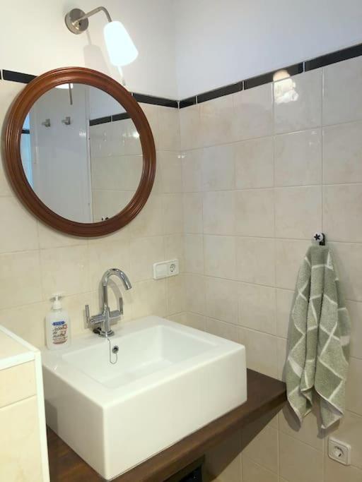 Cal Cinto - Apartamento Rustico Y Renovado 7P جوارديولا دي بيرغا المظهر الخارجي الصورة
