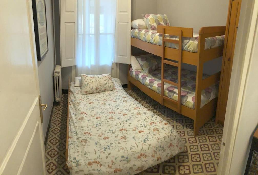 Cal Cinto - Apartamento Rustico Y Renovado 7P جوارديولا دي بيرغا المظهر الخارجي الصورة